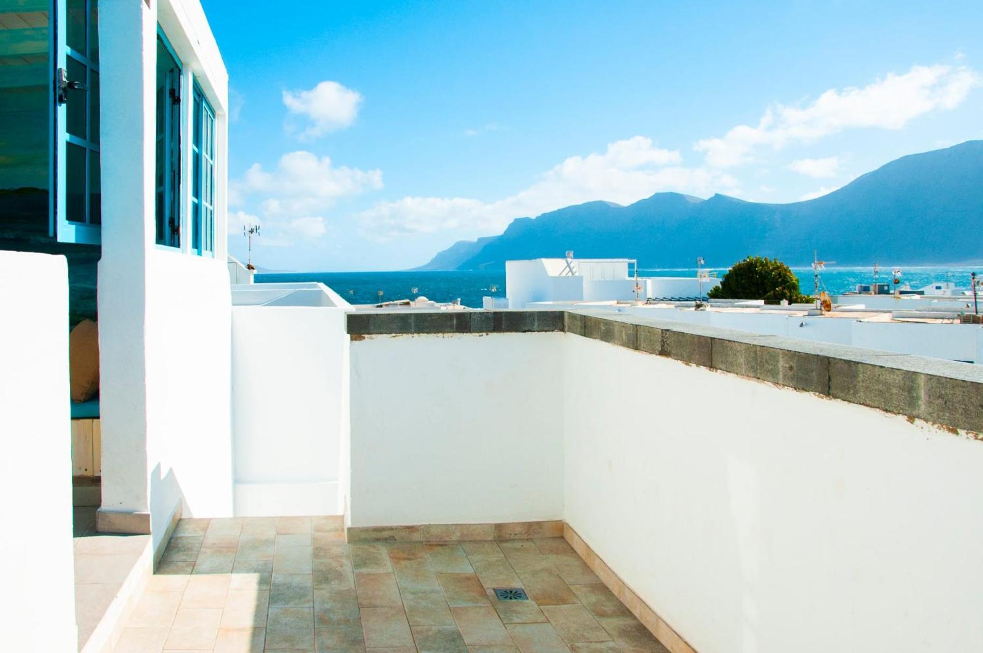 Apartament Atico Surf Famara Zewnętrze zdjęcie